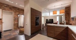 6 Reasons Why a Weekly House Cleaning Service is Better Than a Monthly Cleaning 6 Reasons Why a Weekly House Cleaning Service is Better Than a Monthly Cleaning